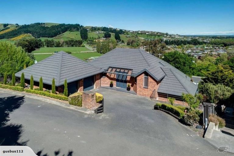 Photo of property in 12 Lucknow Place, Cashmere, Christchurch, 8022