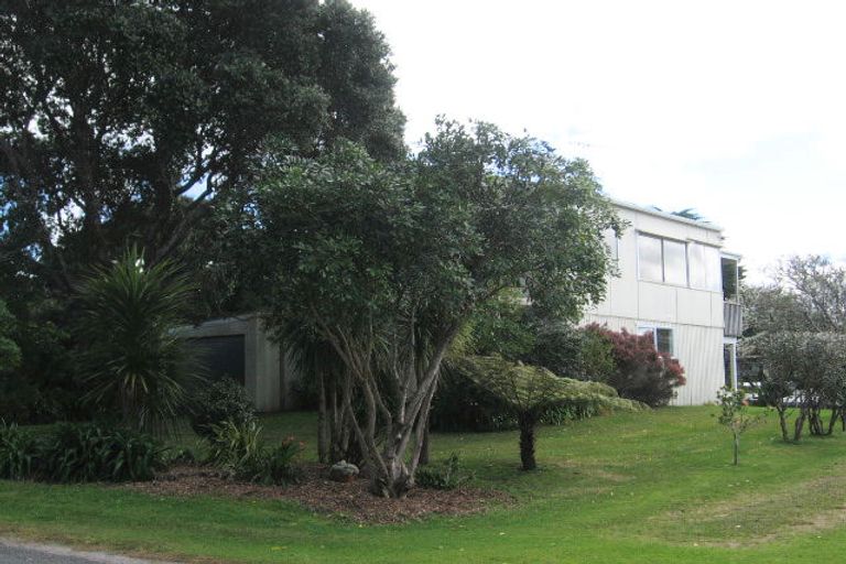 Photo of property in 3 Heather Street, Mangawhai Heads, Mangawhai, 0505