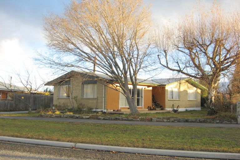 Photo of property in 102 Russell Street, Alexandra, 9320