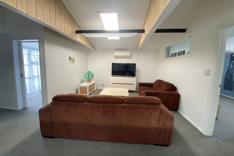 Photo of property in 104 Ti Rakau Drive, Pakuranga, Auckland, 2010