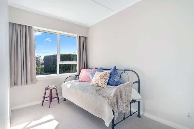 Photo of property in 8 Lemari Avenue, Stoke, Nelson, 7011