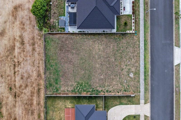Photo of property in 63 Murray Ward Drive, Te Kauwhata, 3710