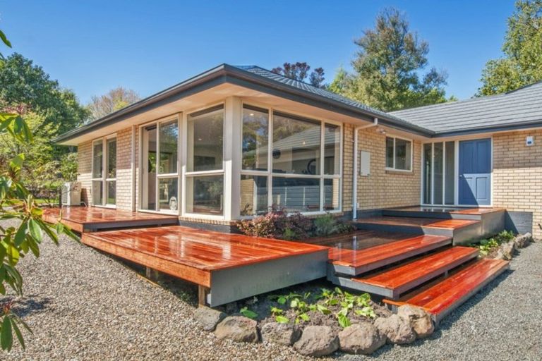Photo of property in 35a Shalamar Drive, Cashmere, Christchurch, 8022