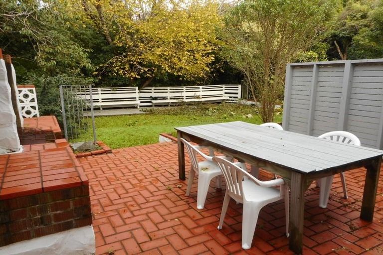 Photo of property in 55 Waikowhai Street, Ngaio, Wellington, 6035