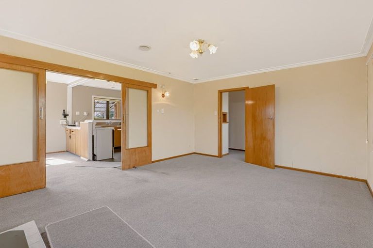 Photo of property in 16 Hamlet Street, Stratford, 4332