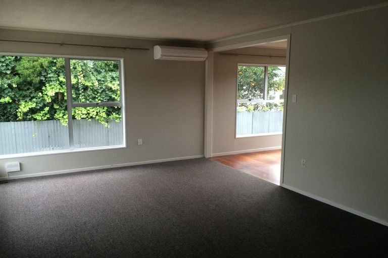 Photo of property in 15 Kiwi Avenue, Forest Lake, Hamilton, 3200