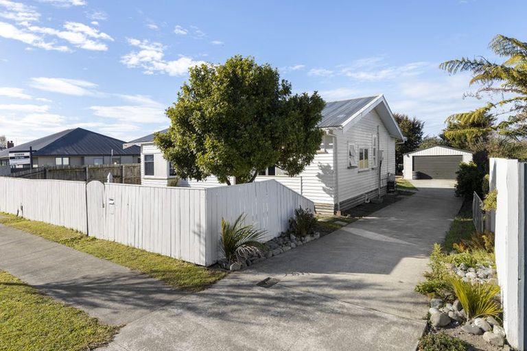 Photo of property in 23 Holdaway Street, Riversdale, Blenheim, 7201
