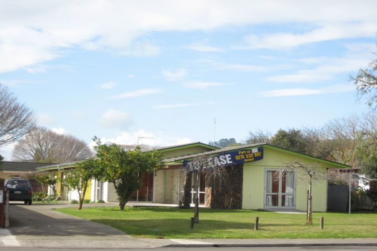 Photo of property in 116 Napier Road, Havelock North, 4130