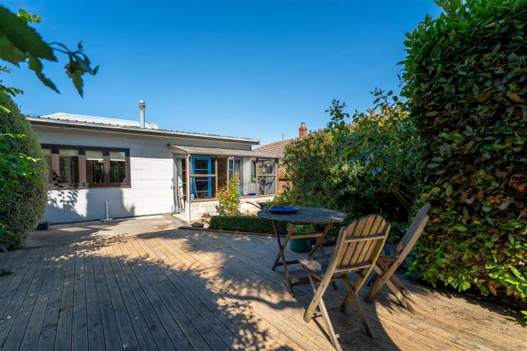 Photo of property in 16 Test Street, South Hill, Oamaru, 9400