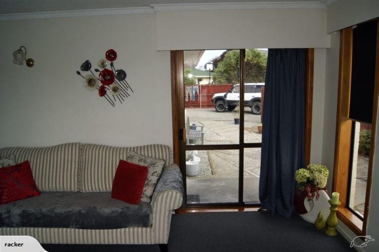 Photo of property in 15 Talltree Avenue, Avonhead, Christchurch, 8042