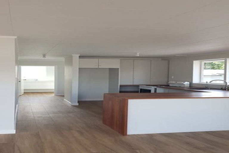 Photo of property in 79 Brian Crescent, Stanmore Bay, Whangaparaoa, 0932