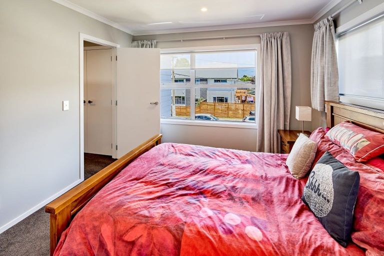 Photo of property in 42 Ruahine Street, Trentham, Upper Hutt, 5018