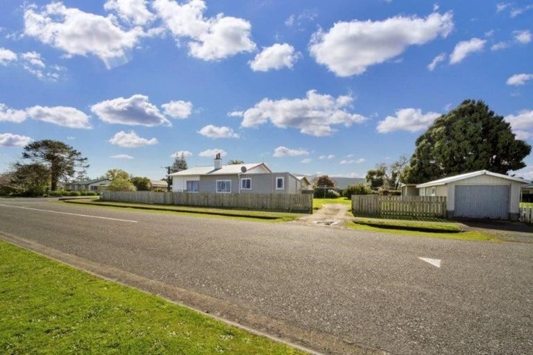 Photo of property in 56 Egmont Street, Kaponga, Hawera, 4679