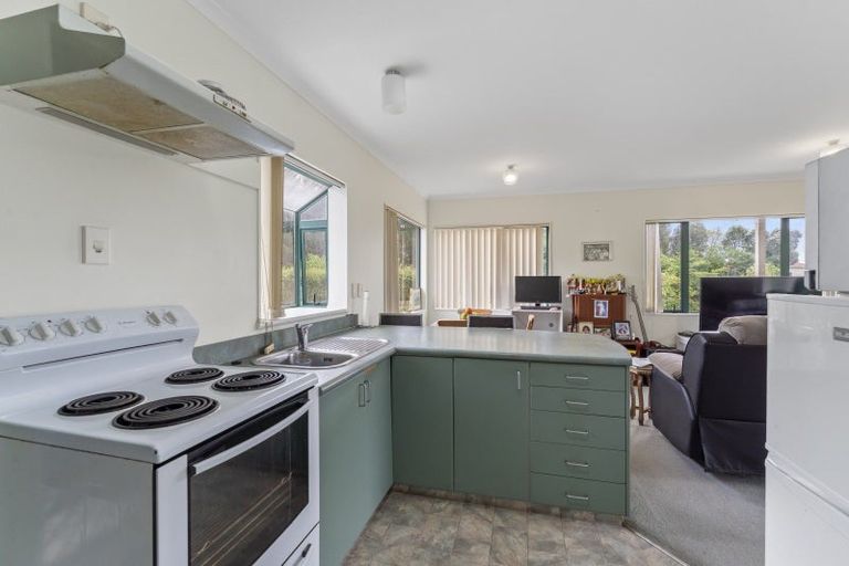 Photo of property in 140 School Road, Te Horo, Otaki, 5582