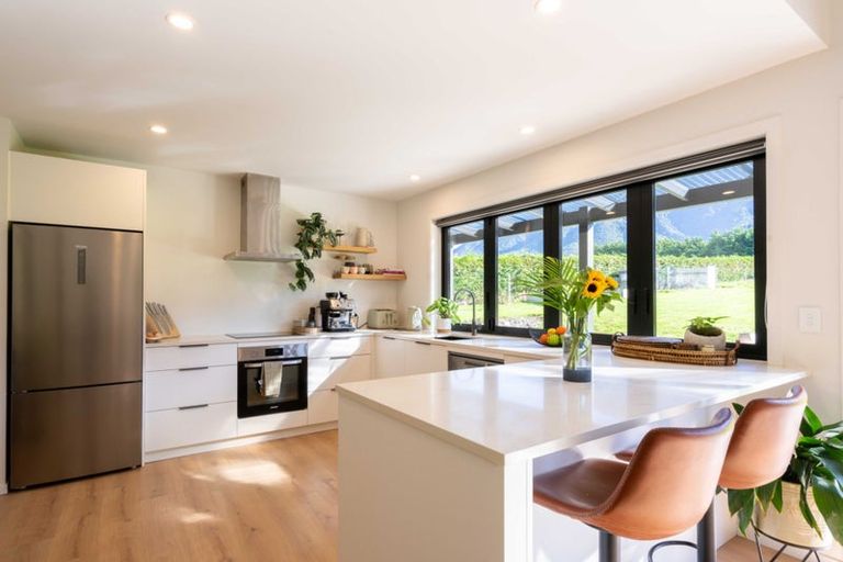 Photo of property in 22 Koura Bay Drive, Hapuku, Kaikoura, 7371