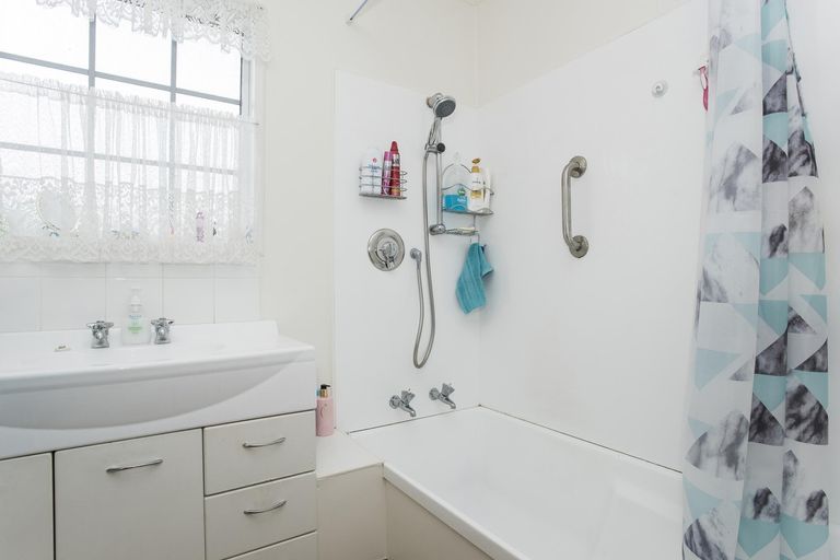 Photo of property in 1 Elsdon Best Street, Riverdale, Gisborne, 4010