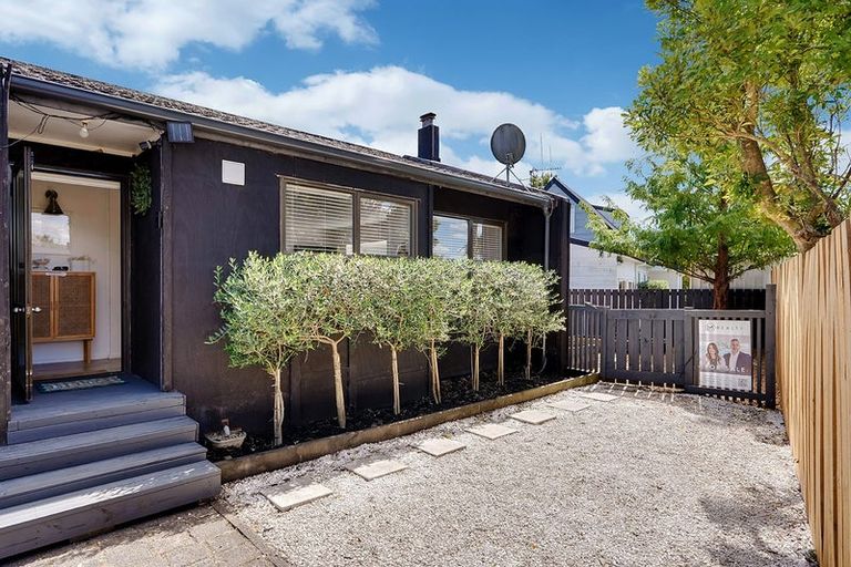 Photo of property in 18 Woodland Drive, Flagstaff, Hamilton, 3210