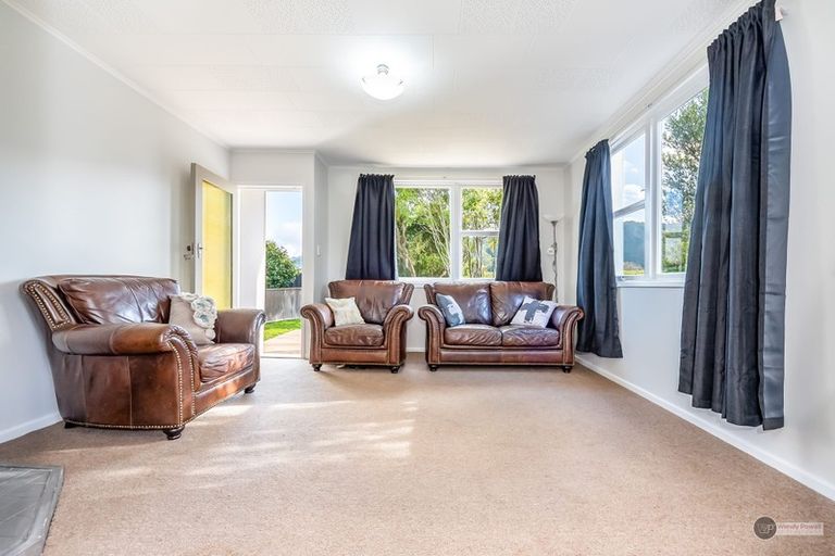 Photo of property in 2/121 Clouston Park Road, Clouston Park, Upper Hutt, 5018