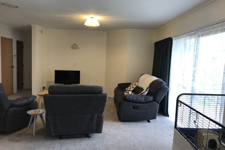 Photo of property in 81 Montgomery Avenue, Karori, Wellington, 6012