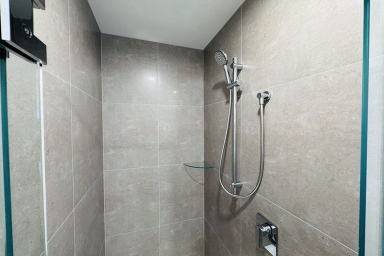 Photo of property in 3a Malaga Crescent, Harewood, Christchurch, 8051