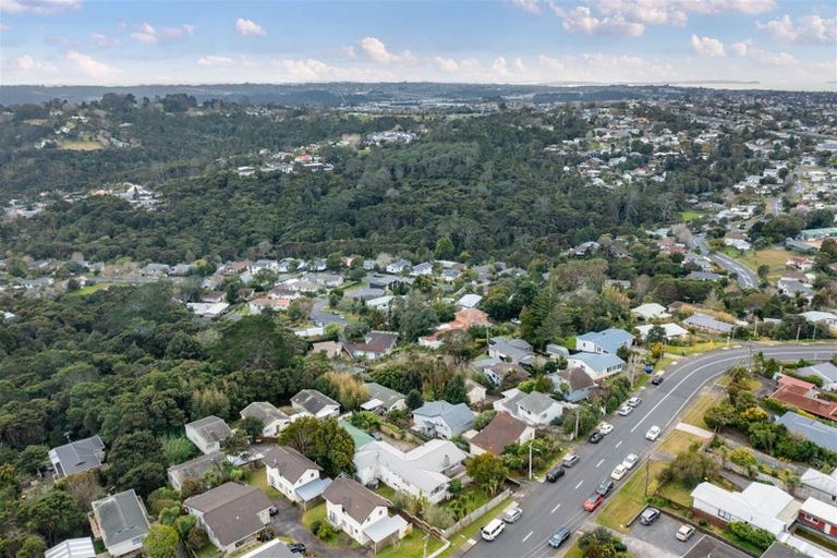 Photo of property in 85 Manuka Road, Bayview, Auckland, 0629