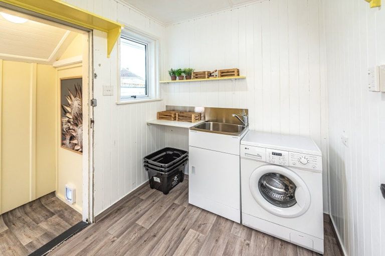 Photo of property in 43 Harper Street, Gonville, Whanganui, 4501