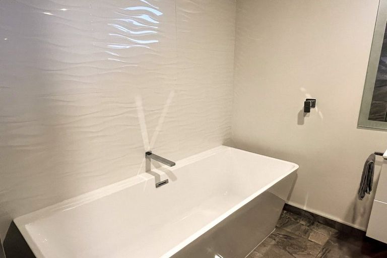 Photo of property in 17 Brent Place, Papanui, Christchurch, 8053