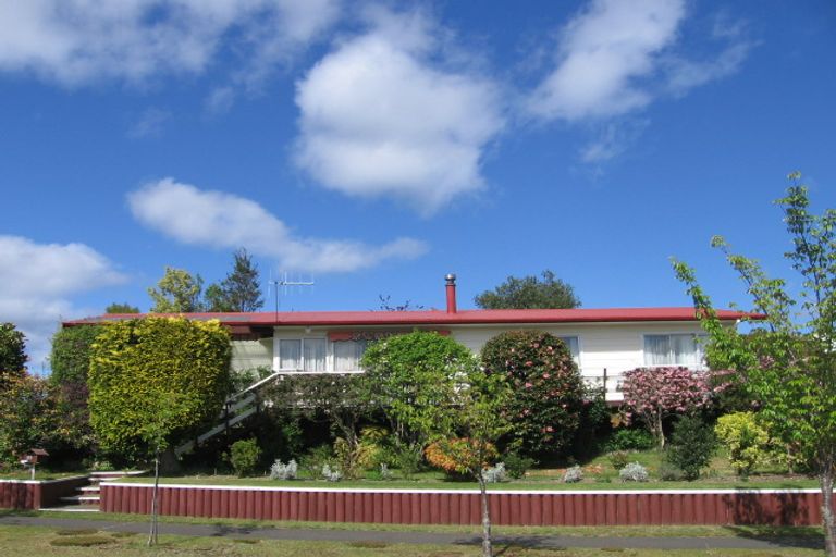 Photo of property in 68 Saint James Street, Richmond Heights, Taupo, 3330