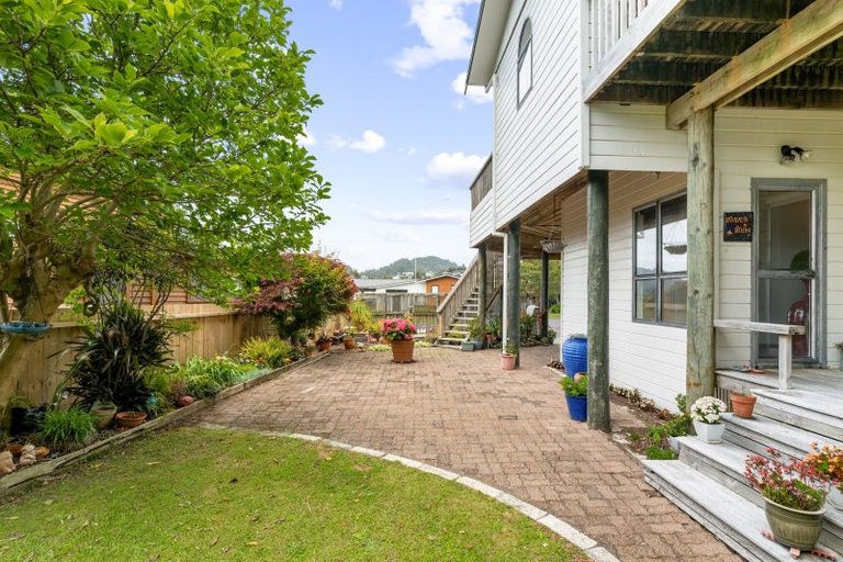 Photo of property in 115 Chevron Crescent, Whangamata, 3620