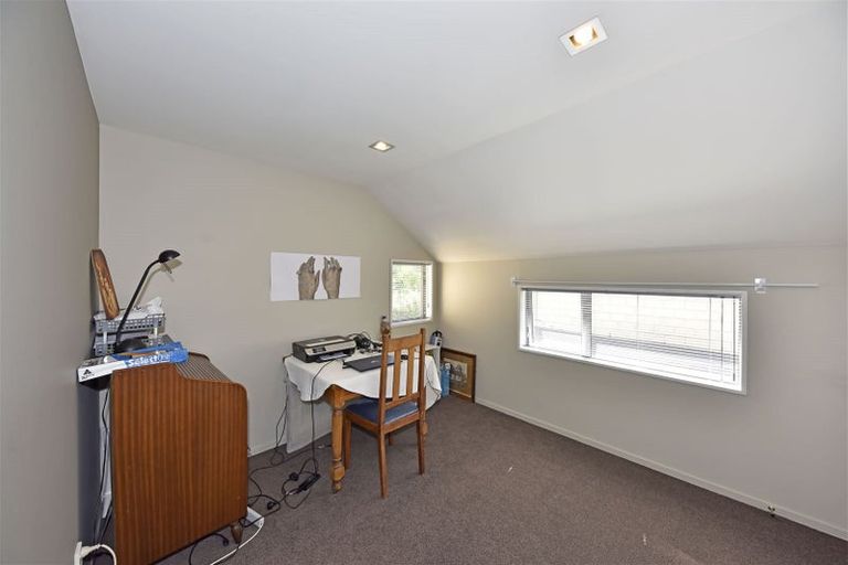 Photo of property in 39b Whitmore Street, Edgeware, Christchurch, 8013
