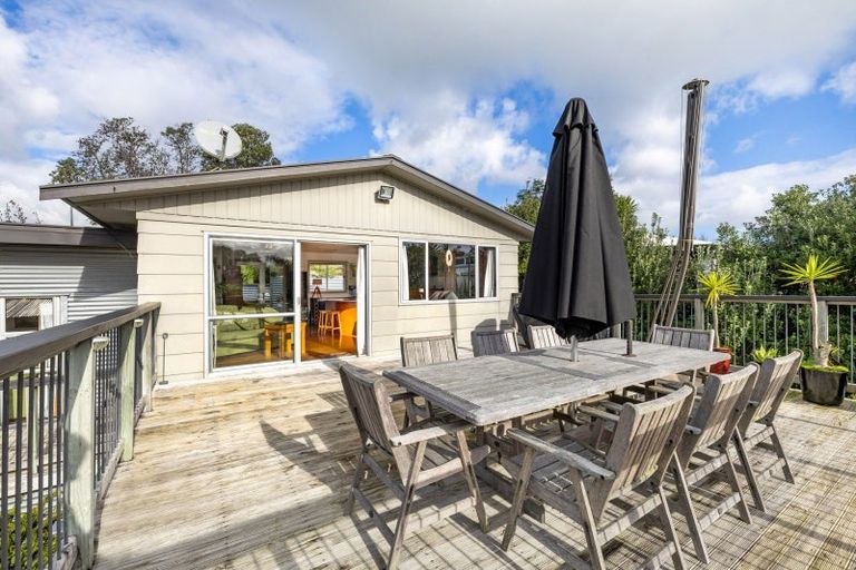 Photo of property in 6a Pokohui Avenue, Raglan, 3225