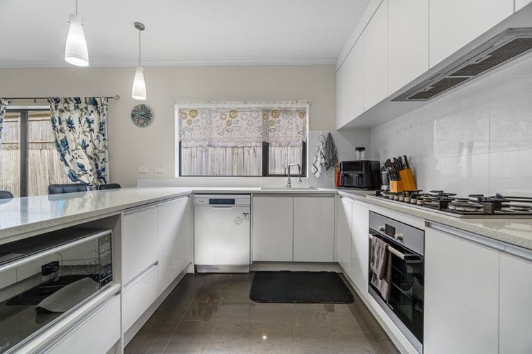 Photo of property in 30 Chalgrove Road, Huntington, Hamilton, 3210