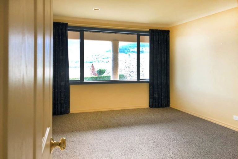 Photo of property in 536a Peninsula Road, Kelvin Heights, Queenstown, 9300