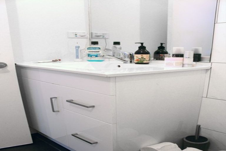 Photo of property in Hannahs Corner Apartments, 8 Leeds Street, Te Aro, Wellington, 6011