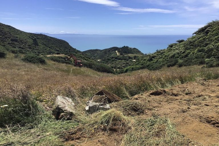 Photo of property in 445 Bird Road, Clifton, Takaka, 7183