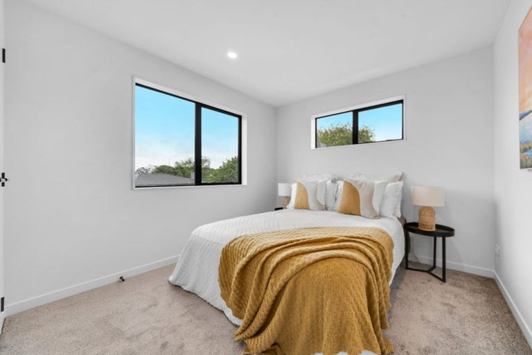 Photo of property in 4 Barrie Avenue, Papatoetoe, Auckland, 2025