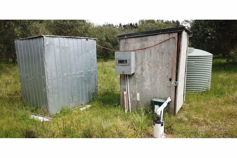 Photo of property in 4560 Pouto Road, Pouto, Te Kopuru, 0391