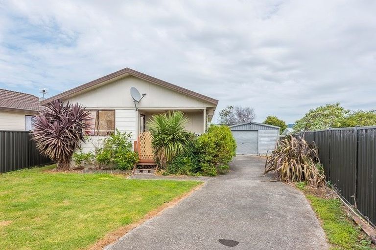 Photo of property in 9 Elisa Lane, Ranui, Auckland, 0612