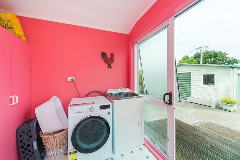 Photo of property in 2 Dalrymple Place, Marton, 4710