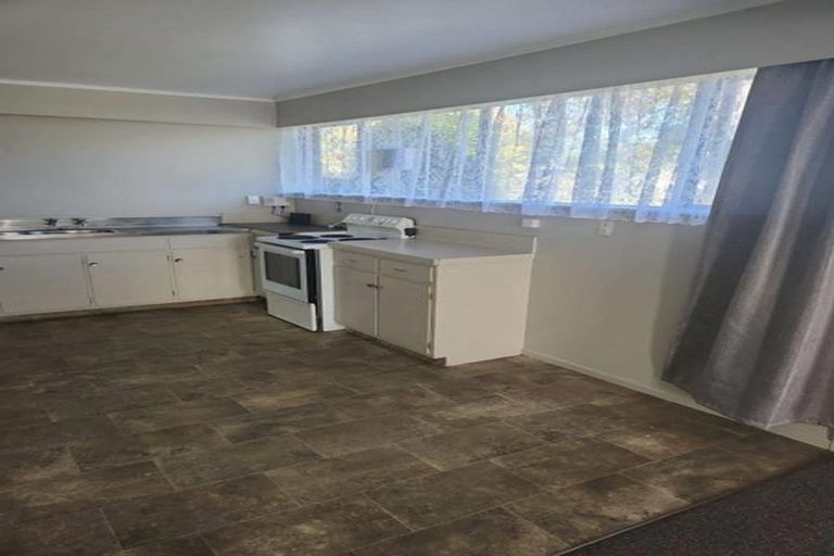 Photo of property in 4/22 Deere Avenue, Fenton Park, Rotorua, 3010