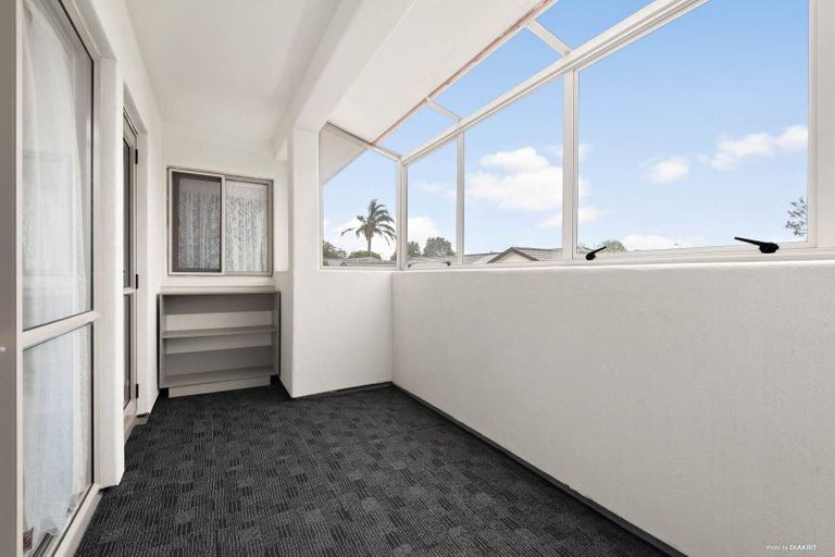Photo of property in 3 Vitex Lane, Henderson, Auckland, 0612