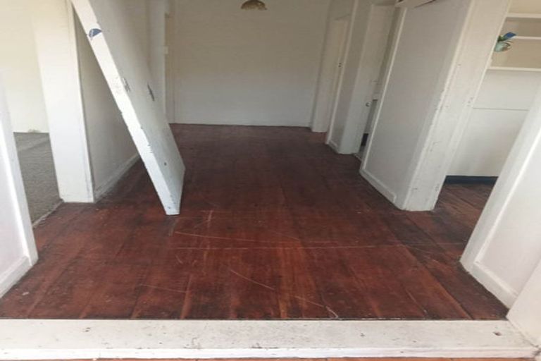 Photo of property in 8 Frank Johnson Street, Johnsonville, Wellington, 6037