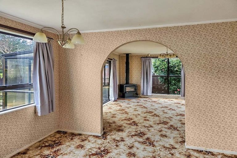 Photo of property in 343 Wellington Road, Wainuiomata, Lower Hutt, 5014