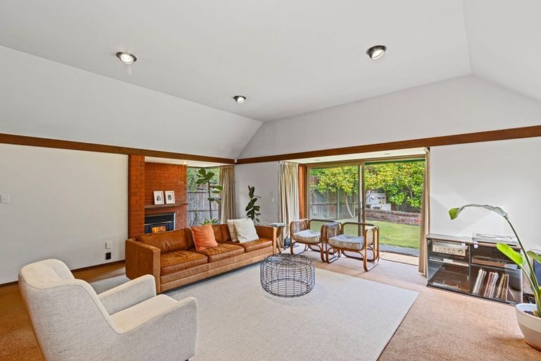 Photo of property in 19 Holmwood Road, Merivale, Christchurch, 8014