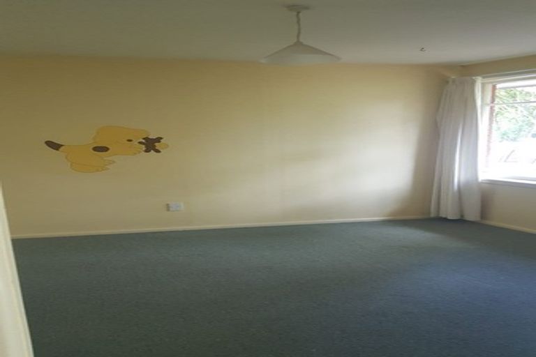 Photo of property in 35e Larch Place, Casebrook, Christchurch, 8051