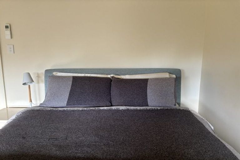 Photo of property in 5 Easdale Street, Kelburn, Wellington, 6012