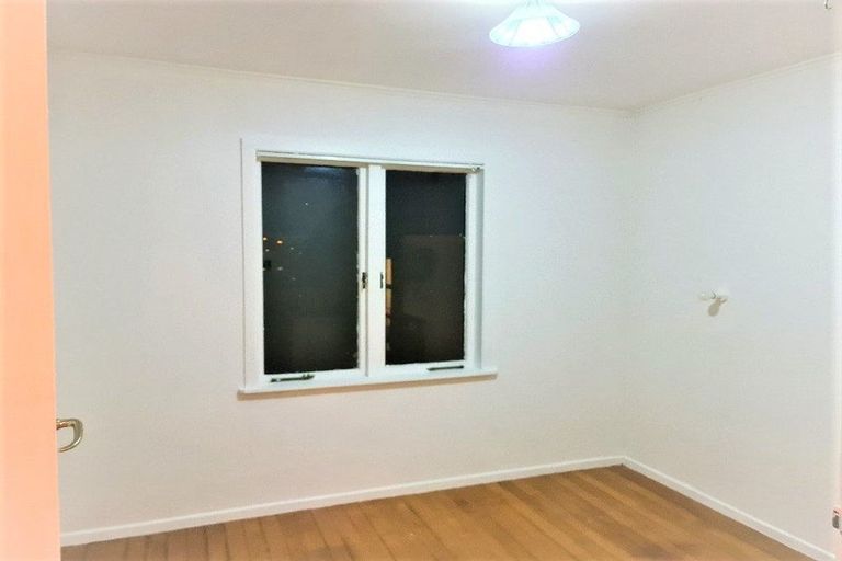 Photo of property in 41b Glengarry Road, Glen Eden, Auckland, 0602