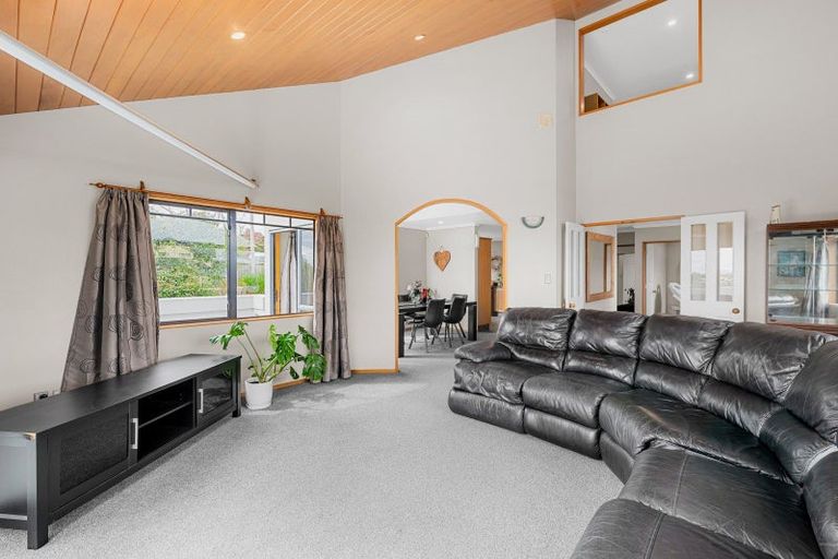 Photo of property in 39 Greenfield Drive, Western Heights, Hamilton, 3200