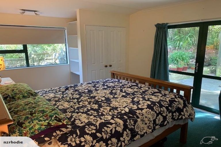 Photo of property in 14 Marjory Close, Broadmeadows, Wellington, 6035