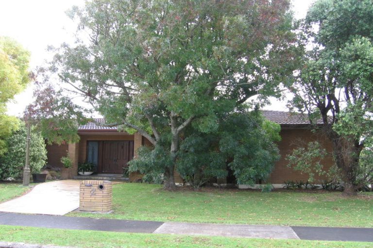 Photo of property in 2 Lilford Place, Half Moon Bay, Auckland, 2012